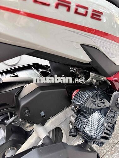 Air Blade 125 ABS 2026, bao tên