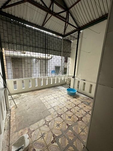 Cho thuê nhà nguyên căn gần ngõ 5 phố Cát Linh, Quận Đống Đa