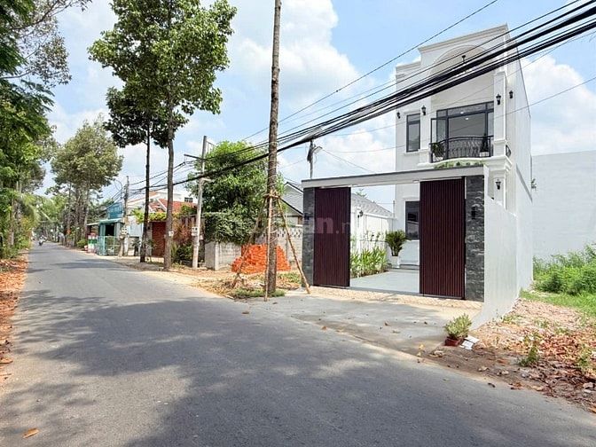 NHÀ MẶT TIỀN ĐƯỚNG TRẦN THỊ THƠM TÂN MỸ CHÁNH TP MỸ THO