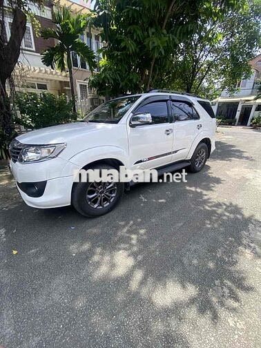 Toyota Fortuner 2014 TRD 4x4 Trắng