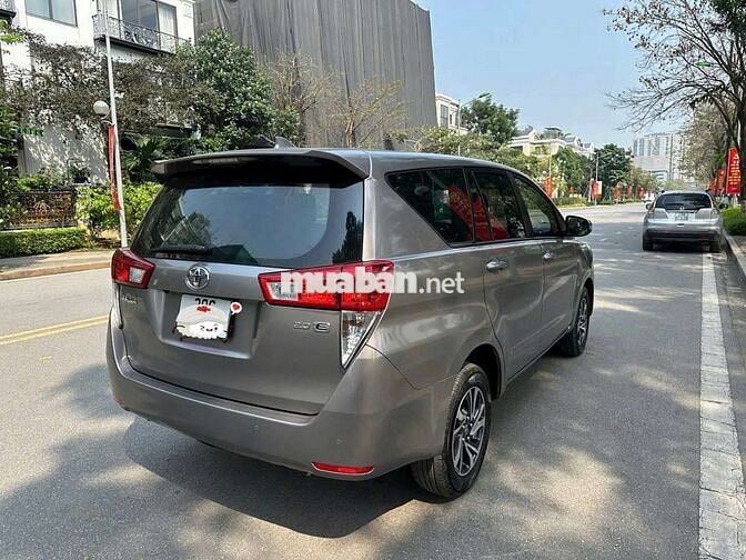 Toyota Innova E 2021 Xám