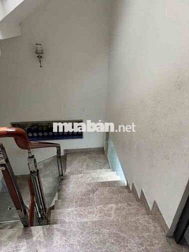 189/ Hòa Bình 68m2, 3 tầng, DT: 4 x 17, Giá: 7.65 tỷ
