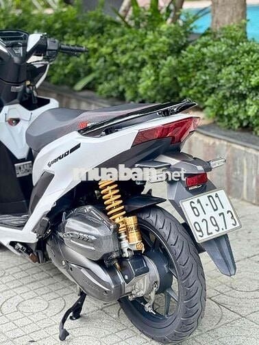 Vario 125( nậu xớ đưa trước e 15trieu nhận xe ngay