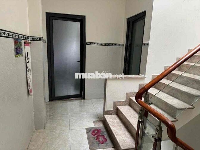 189/ Hòa Bình 68m2, 3 tầng, DT: 4 x 17, Giá: 7.65 tỷ