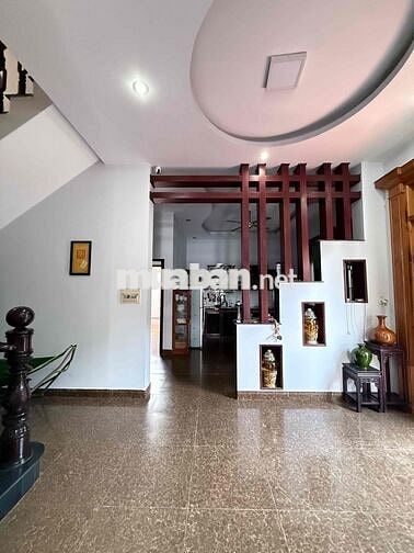 Cho thuê Biệt Thự 3 tầng Nội Thất Gỗ cao cấp,MT đường Ph Trường Thọ