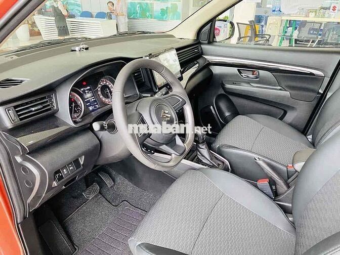 gia đình bán suzuki XL7 hybrid 2024 Cam 41.000 km