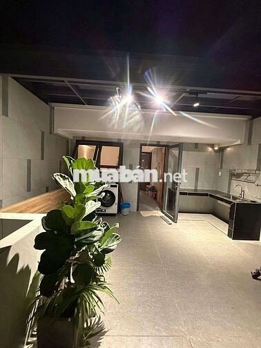 Pass phòng 35m2, giảm còn 4tr3, tách bếp, wc riêng, không chung chủ