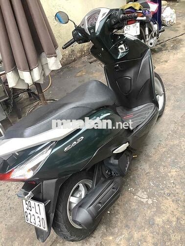 Leed Fi đời 2014 biển số TP