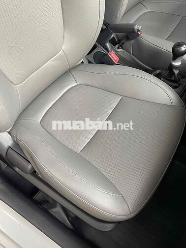 Kia Soluto 2022 1.4 MT - 46000 km