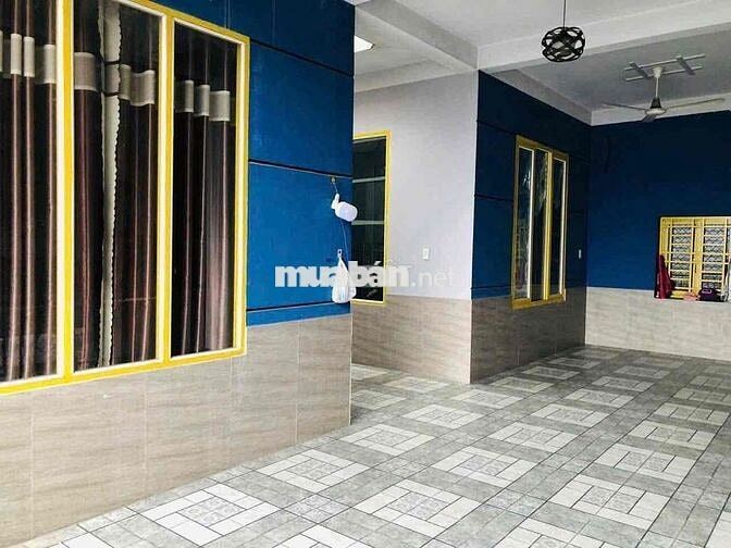 Mặt bằng kinh doanh , kho. 1 trệt 1 Lửng 4pn  13x25m