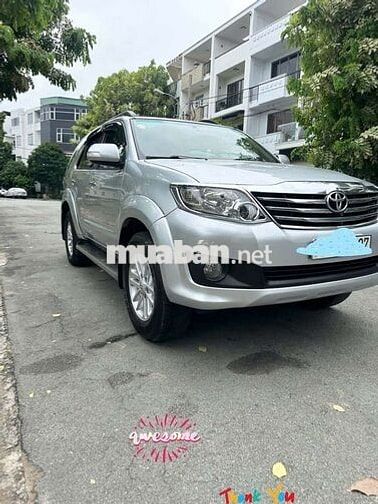 Toyota Fortuner 2012 Bạc 190.000 km