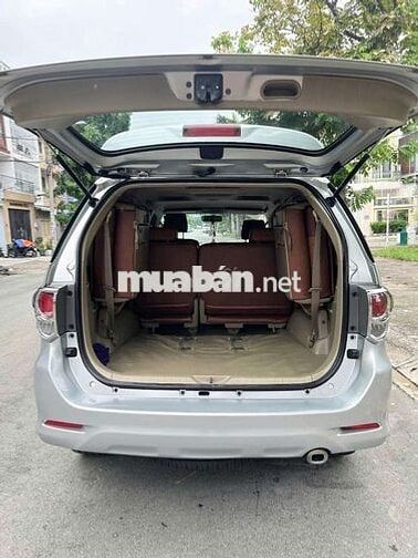 Toyota Fortuner 2012 Bạc 190.000 km