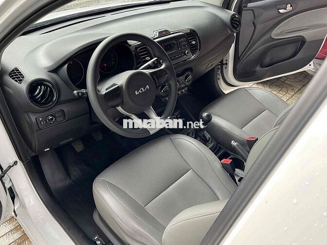 Kia Soluto 2022 1.4 MT - 46000 km