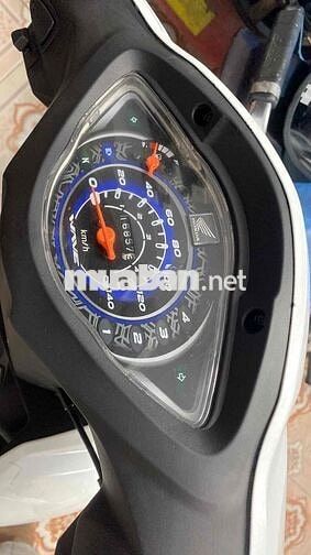 Honda Wave màu Trắng