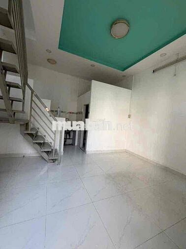 CHO THUÊ 2 CĂN NHÀ NGAY CHỢ 4TR VÀ 7 TR HẺM ĐẸP