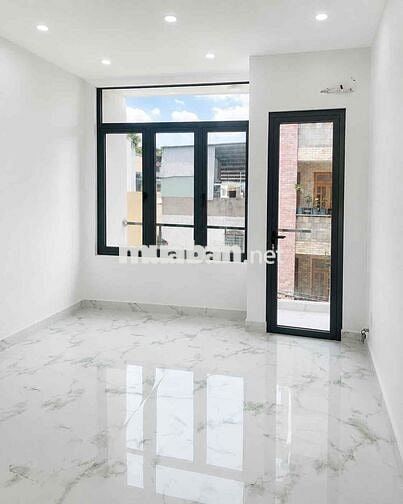 BÁN NHÀ 3 THÁNG 2 - TẠ UYÊN - 2 MẶT HẺM 8M THÔNG – KHÔNG LỘ GIỚI .