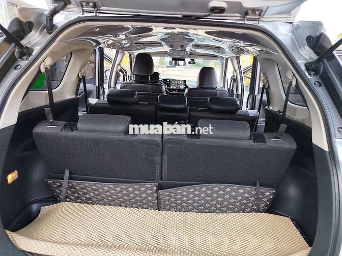 Toyota Veloz Top 2022 Bạc 73000 km