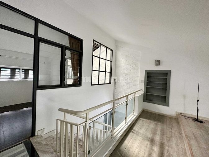 Nhà HXH 10 Phan Văn Trị Bình Thạnh DT:4.8x19=91m2 có HĐT18tr/tháng 