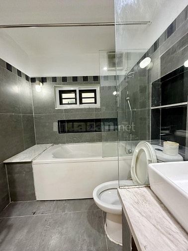 Nhà HXH 10 Phan Văn Trị Bình Thạnh DT:4.8x19=91m2 có HĐT18tr/tháng 
