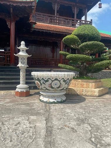 Cơ sở chậu hoa Thế Sơn - chậu hoa dán sành sứ - chậu khảm sành - cẩn m