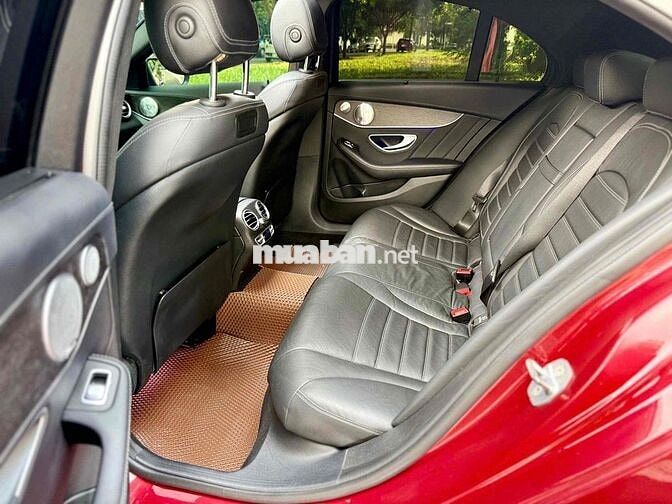 Mercedes-Benz C300 AMG 2019 Đỏ 60.000 km
