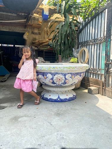 Cơ sở chậu hoa Thế Sơn - chậu hoa dán sành sứ - chậu khảm sành - cẩn m