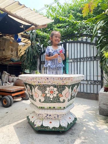 Cơ sở chậu hoa Thế Sơn - chậu hoa dán sành sứ - chậu khảm sành - cẩn m