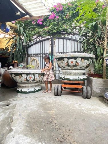 Cơ sở chậu hoa Thế Sơn - chậu hoa dán sành sứ - chậu khảm sành - cẩn m