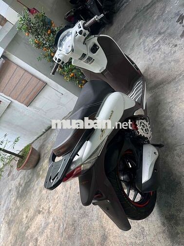 Honda SH Mode 2018 Trắng