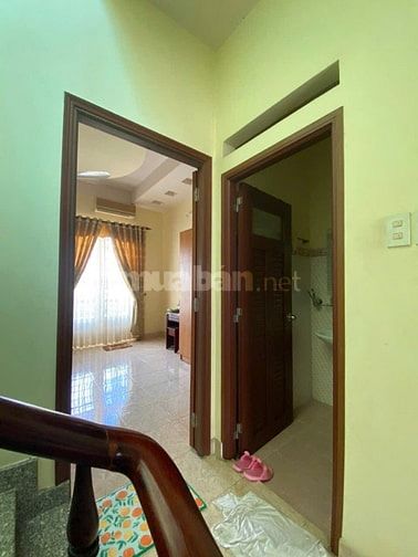 Nhà MT kinh doanh âu dương lân F3Q8 dt: 3,6x15m, trệt 2 lầu, 1st 