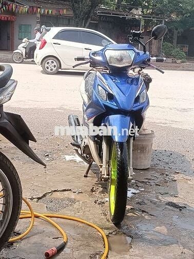 Suzuki Axelo 125 Côn tay Xanh dương
