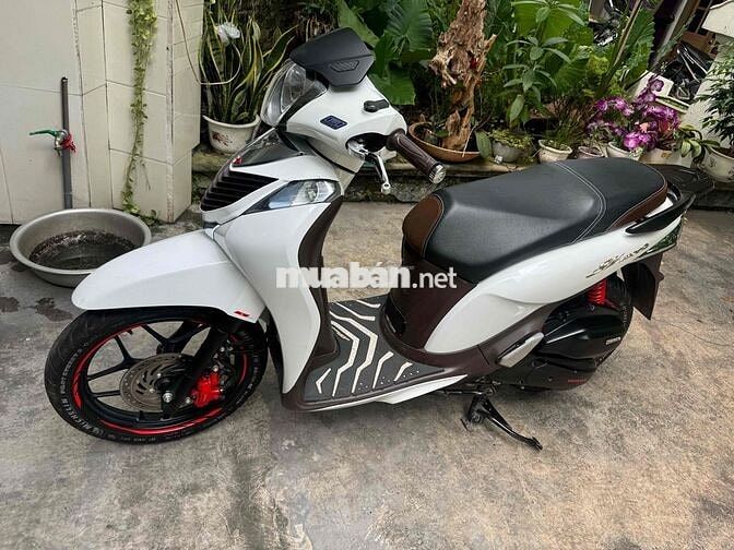 Honda SH Mode 2018 Trắng