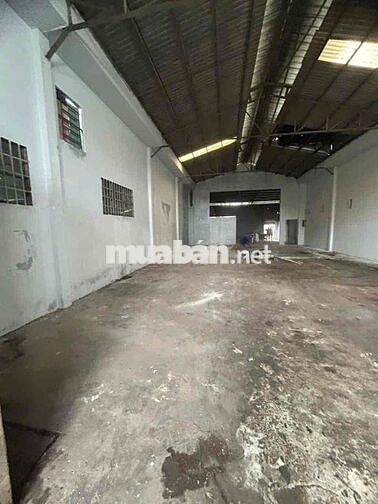 CHO THUÊ KHO XƯỞNG 10x30m 20TR ĐƯỜNG CONT 24/24 CÓ VĂN PHÒNG ĐIỆN 3PHA