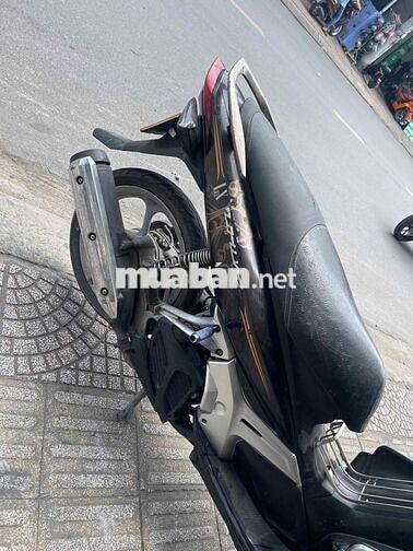 Yamaha Nouvo 4 Đen bạc BSTP máy êm ngon gtdd ạ