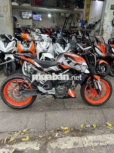 KTM Duke 200cc 2019 Cam đen