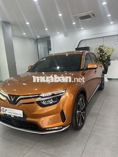 Vinfast VF8 Plus 2023 Cam lướt chính hãng