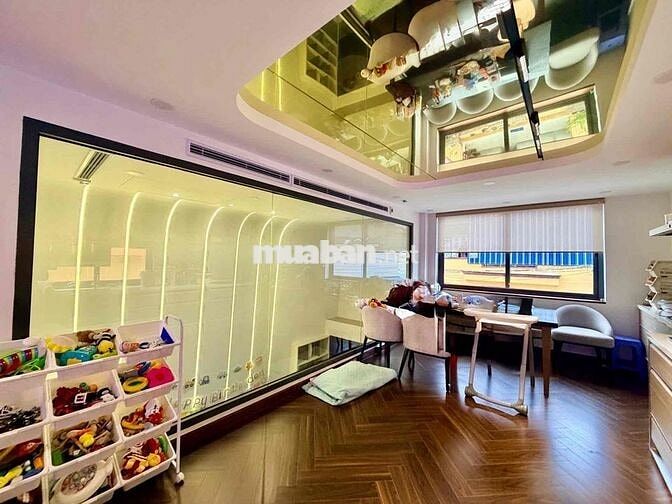 Lê Quang Định nhà đẹp 5 Tầng, Hẻm oto, 60m2, giá còn giảm