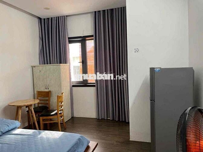 Chính chủ cho thuê căn hộ 1PN mặt tiền Ngô Quyền full nội thất