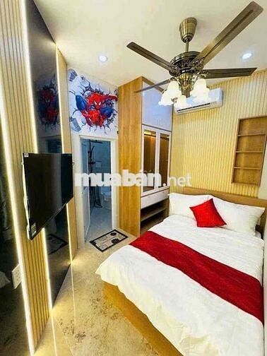 NHÀ ĐẸP XE HƠI ĐỖ CỬA - NGAY ĐẦU LĂNG CHA CẢ - GẦN SÂN BAY