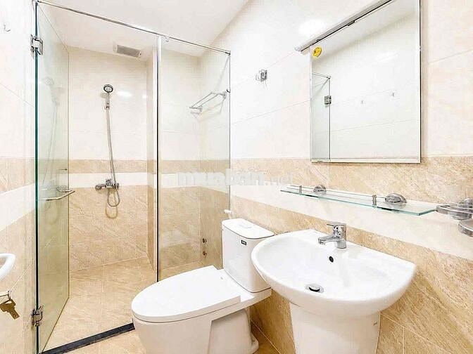 PHÒNG NGỦ GIẾNG TRỜI GIÁ CHỈ 3x