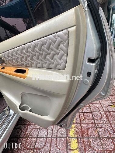 Toyota Innova 2012 Bạc