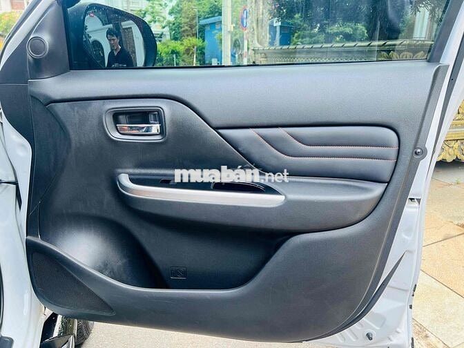 Mitsubishi Triton 2021 Athlete 4x4 AT Mivec - 8200