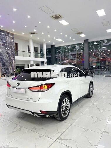 Bán Lexus RX300 sản xuất 2021, xe chạy ít.