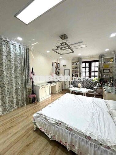 CHO THUÊ PHÒNG STUDIO LAYOUT HOÀNG GIA SIÊU XỊN NGAY LÝ THÁI TỔ