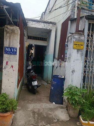 Cần bán nhà + dãy nhà trọ đồi diện công ăn và ubnd phường Tân Tạo
