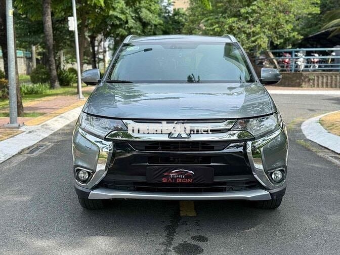 Mitsubishi Outlander 2019 Xám