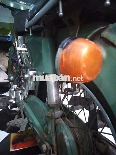 Honda Cub Xanh