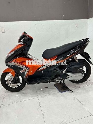 Honda Air Blade 2014 Cam đen