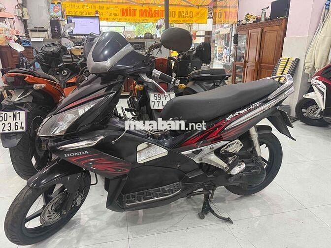Air Blade  bán trả góp đưa trước 4tr nhận xe