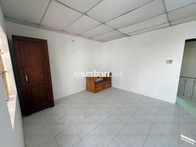 Nhà mới sửa vho thuê nguyên căn 96m2